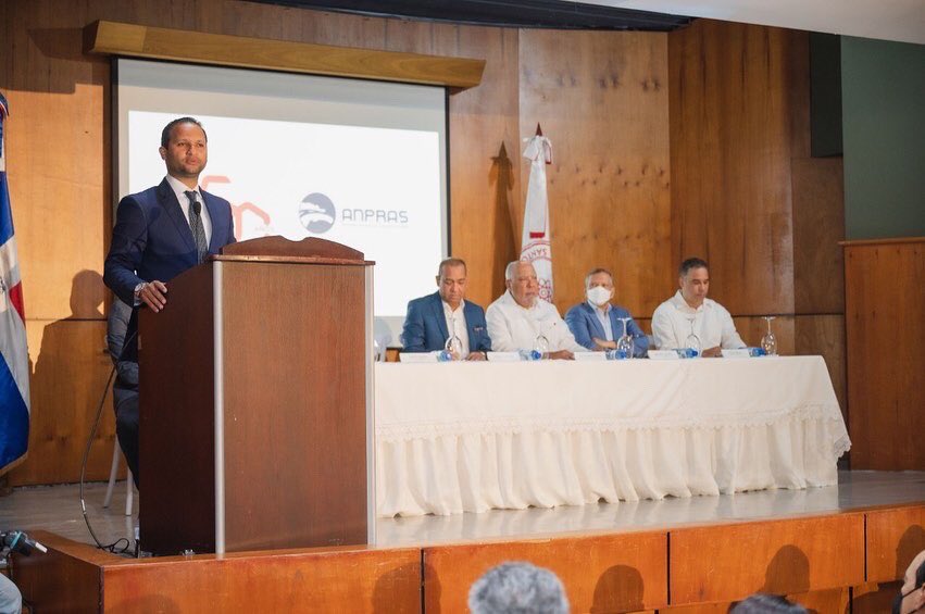 anprasrd's tweet photo. La Asociación Nacional de Productores de Asfalto (ANPRAS) impartió un taller teórico-práctico "Control de Calidad Hormigón Asfáltico Caliente", en @intecrd, donde se abordaron los parámetros que aseguren mejores resultados en proyectos de infraestructuras. https://t.co/PbUusJ7P6V