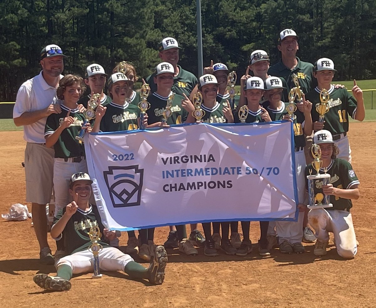 Congrats to all the Mavs participating on the Fort Hunt LL Intermediate State Championship team, who defeated Atlee today 8-4 to win the State of Virginia!!

On to SE Region in Kernersville, NC!