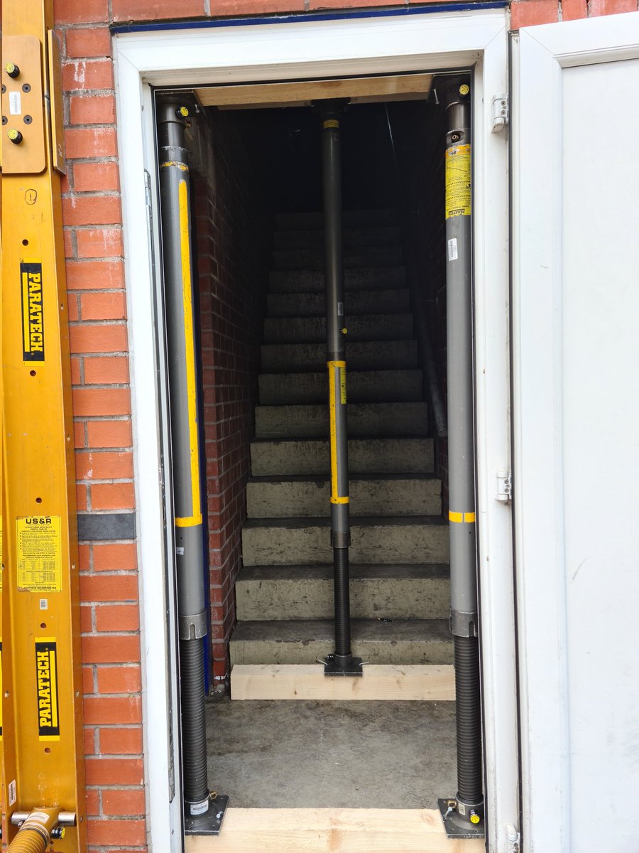 martinward71's tweet photo. Today, day 7 of the 2 week #USAR course with @Paratech_Inc shoring being today's subject. Lecture on Shoring principles then outside for the rest of the day doing Class 1, 2 and 3 shores and sloping floor shores, with a bit Drone🥵
@Tyne_Wear_FRS @USAR_Capability #insertionpoints https://t.co/XiaIwYPq3p