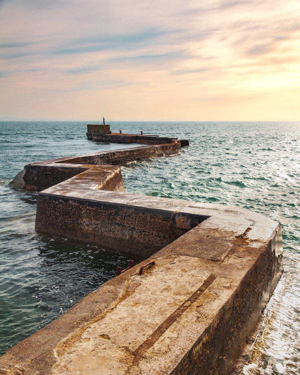Looking across the Firth of Forth from the quirky breakwater at the small harbour town of St. Monans. Despite sitting beyond the harbour wall and almost hidden from view its a popular spot for photographers.
#VisitScotland #scotland #travelphotography  #PhotographyIsArt #seascape