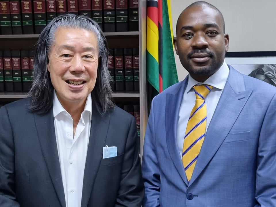 DrStephenChan's tweet photo. With Nelson Chamisa this afternoon. We had a very cordial but also very open and frank conversation, in which I outlined my critical views while also expressing my deep hopes for a better Zimbabwean future. https://t.co/t0QDei84Q8