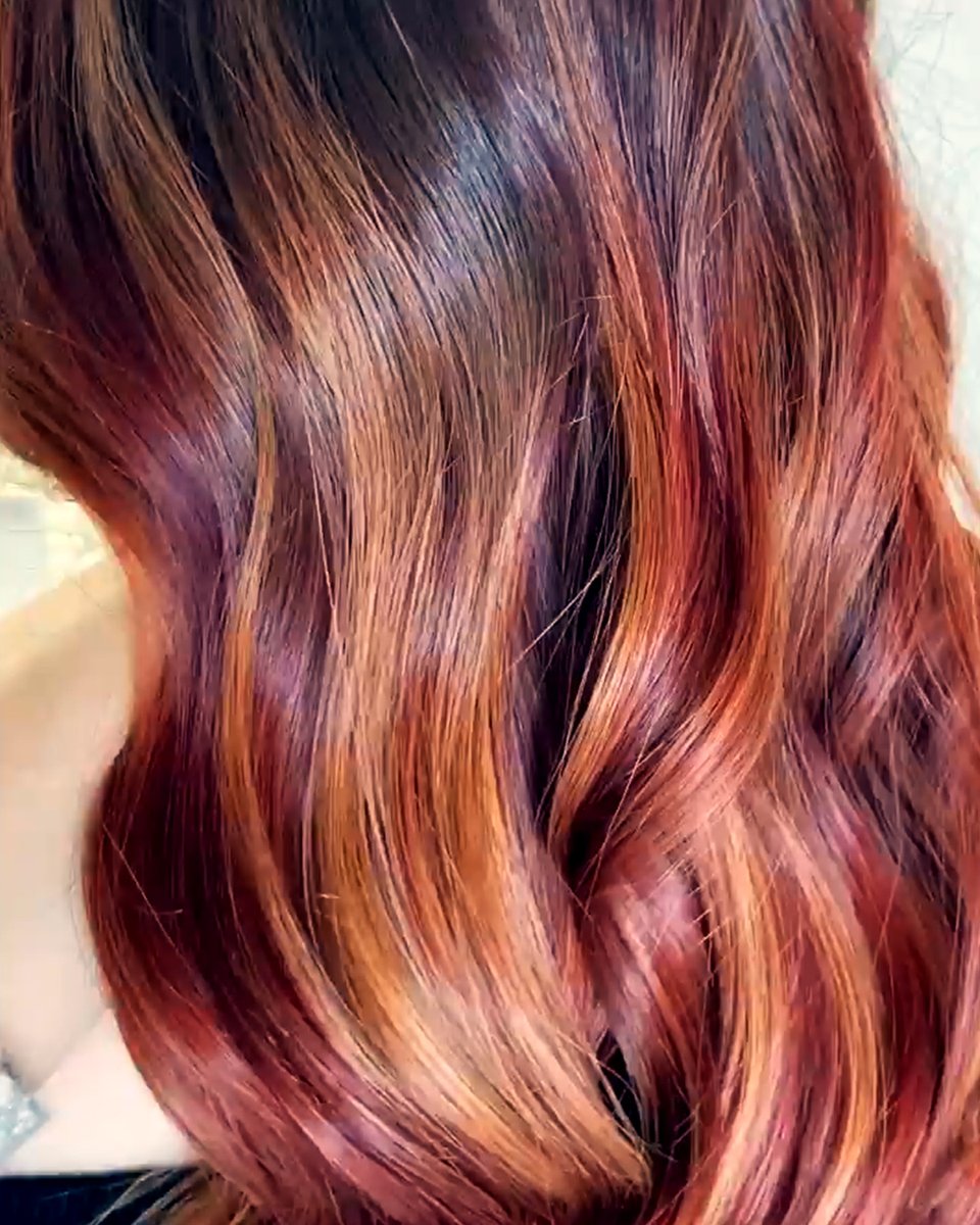 POV: You got your hair done at a #PMTS school. 👀 
📸: Paul Mitchell The School Miami 2012 Cosmetology Alum @ lilygstyles (IG)

 #haircutstyle #cosmetologylife #hairstylesforwomen #hairstylesofinstagram
