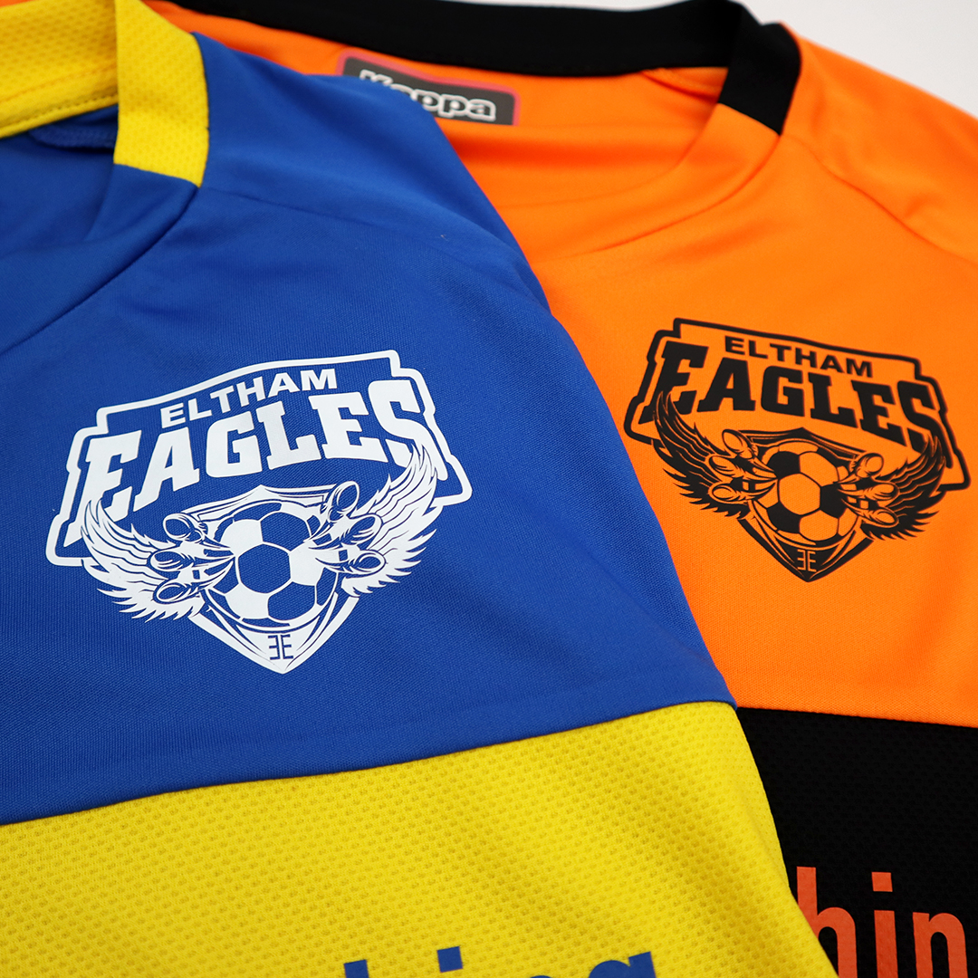 The detail on this printed badge for @elthameagles is something else🤯