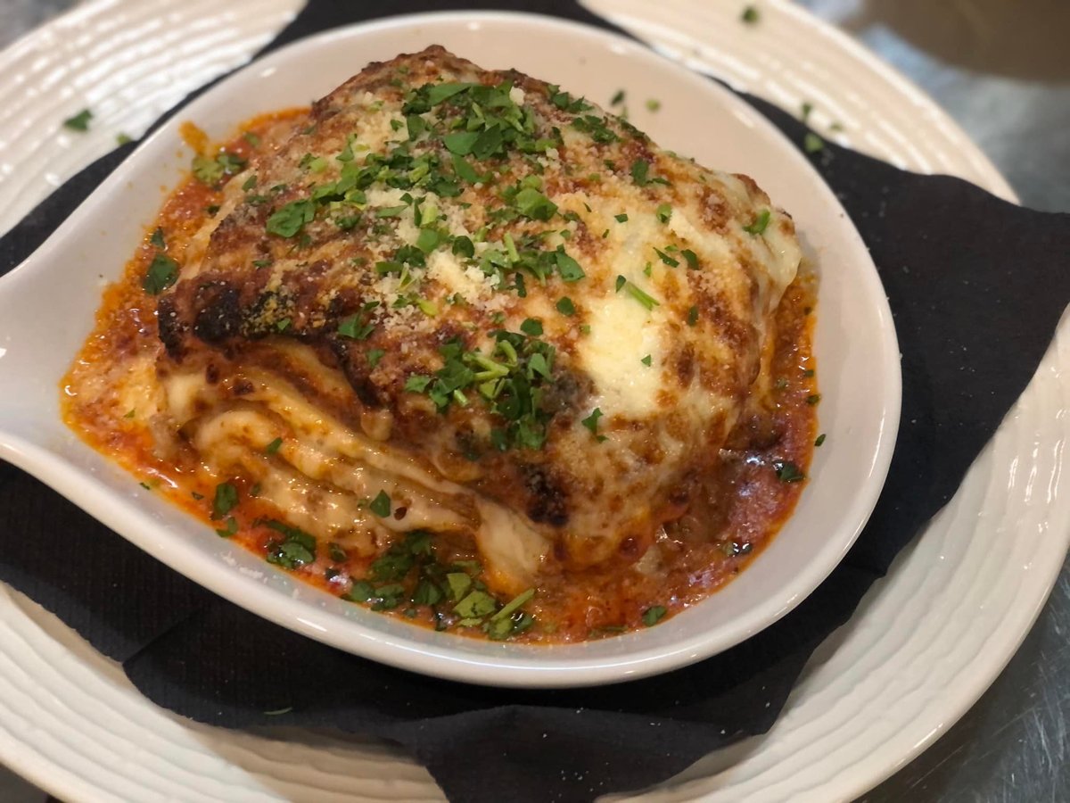 Treat your tastebuds to an Italian feast 🍝 at Tuscany Italian Bistro! Reservations are highly encouraged, to make yours please text: 850-377-3192.

#TheMarketShops #Sandestin #Florida #Pasta #Italian #Tuscany #EatLocal #Dinner
