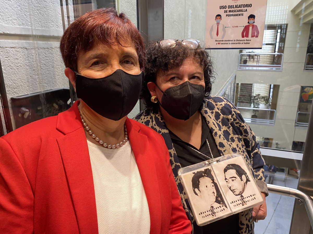 LorenaPizarroS's tweet photo. Hoy se pretende censurar injustificadamente a @carmen_hertz  como presidenta de la Comisión de https://t.co/7k9QxUUpfh. Todo el apoyo a nuestra querida compañera, quien es víctima de la persecución de una derecha desesperada por mantener sus privilegios. https://t.co/5Px89sAj62