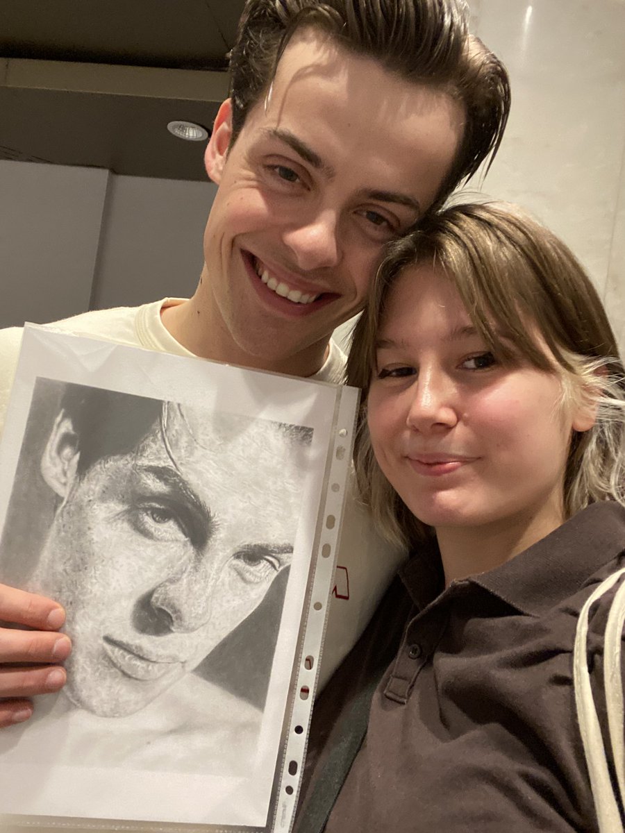 lau4rt's tweet photo. 2019 vs 2022
we can call this a glow up, right?
#EIL3 / #EIL5 / #DINAH
-
#art #artmoots #drawing #Skam #TeenWolf #teenwolfmovie https://t.co/Mk1O7AGNGW