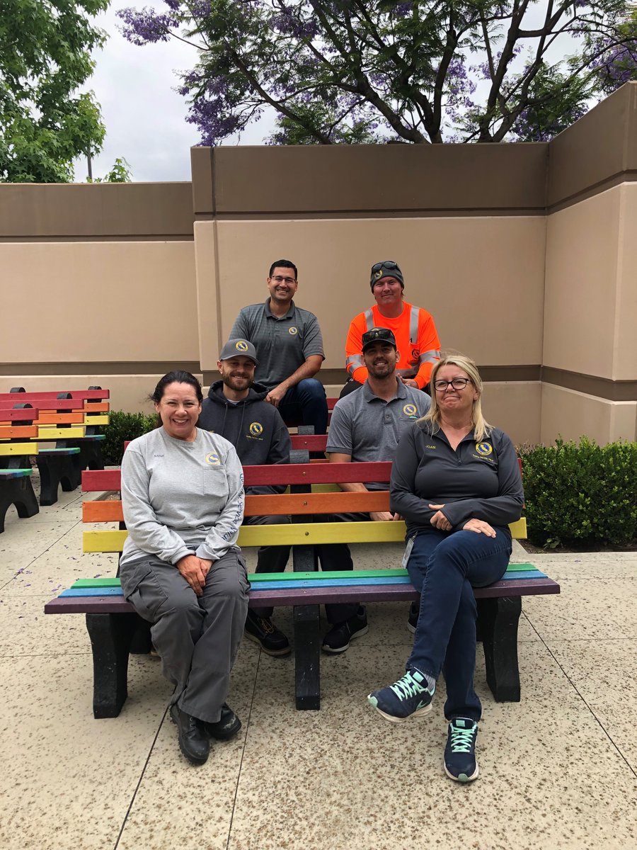 calwater's tweet photo. Our #RanchoDominguez team loves #MakingGoodThingsHappen in our communities and recently built some new “Buddy Benches” for local schools. This way, kids who are feeling lonely can have someone know to join them! 🌈 https://t.co/pAKSFyLltL