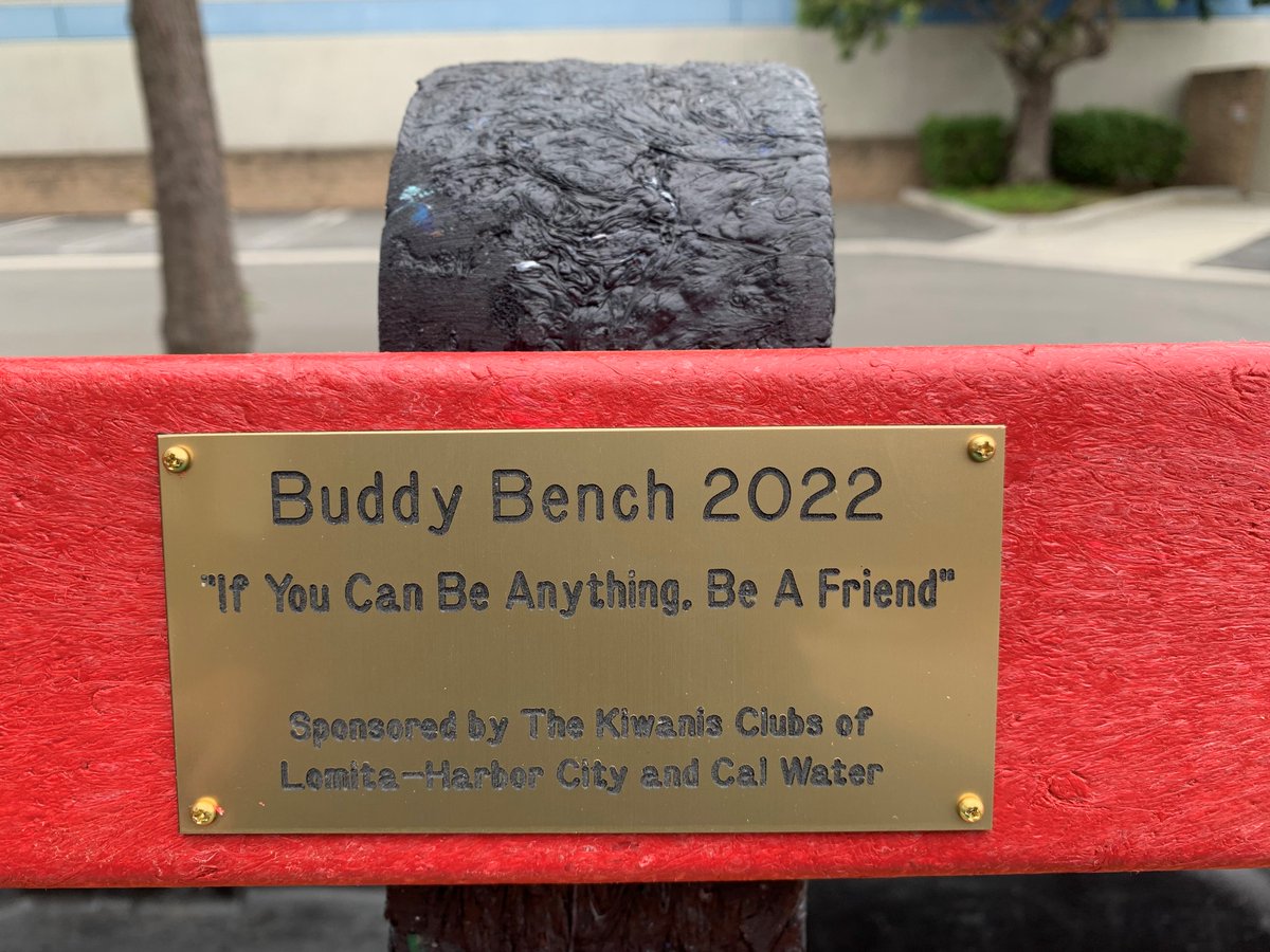 calwater's tweet photo. Our #RanchoDominguez team loves #MakingGoodThingsHappen in our communities and recently built some new “Buddy Benches” for local schools. This way, kids who are feeling lonely can have someone know to join them! 🌈 https://t.co/pAKSFyLltL