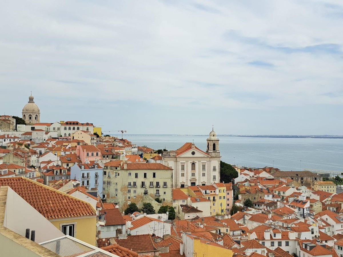 In Lisbon! Looking forward to presenting my paper, co-authored with Yuval Shany, 'It’s the End of the (Offline) World as We Know It: From Human Rights to Digital Human Rights – A Proposed Typology' (Thu, 10:15am). 
#LSA2022 #Lisbon2022
@LSA_TechLawSocy @IntlLawPolitics