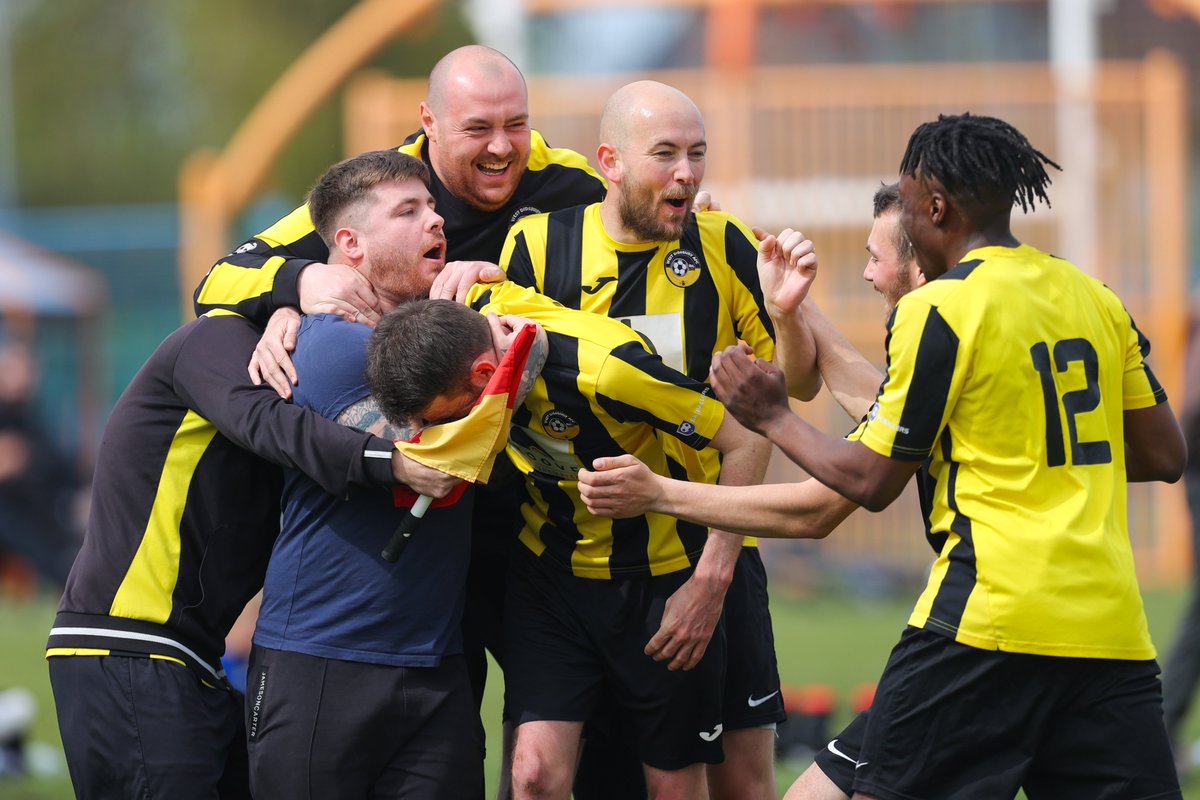 James Gill (@jamesgillmedia) on Twitter photo π‘β«οΈπ‘β«οΈ | Sad to see <a href="/WestDidsburyAFC/">West Didsbury AFC</a>'s Saturday morning team have folded.
The club gave me a place to grow and develop my photography and I'll always be grateful for the support they gave me when I had no clue what I was doing! π‘β«οΈπ‘β«οΈ | Sad to see <a href="/WestDidsburyAFC/">West Didsbury AFC</a>'s Saturday morning team have folded.
The club gave me a place to grow and develop my photography and I'll always be grateful for the support they gave me when I had no clue what I was doing!