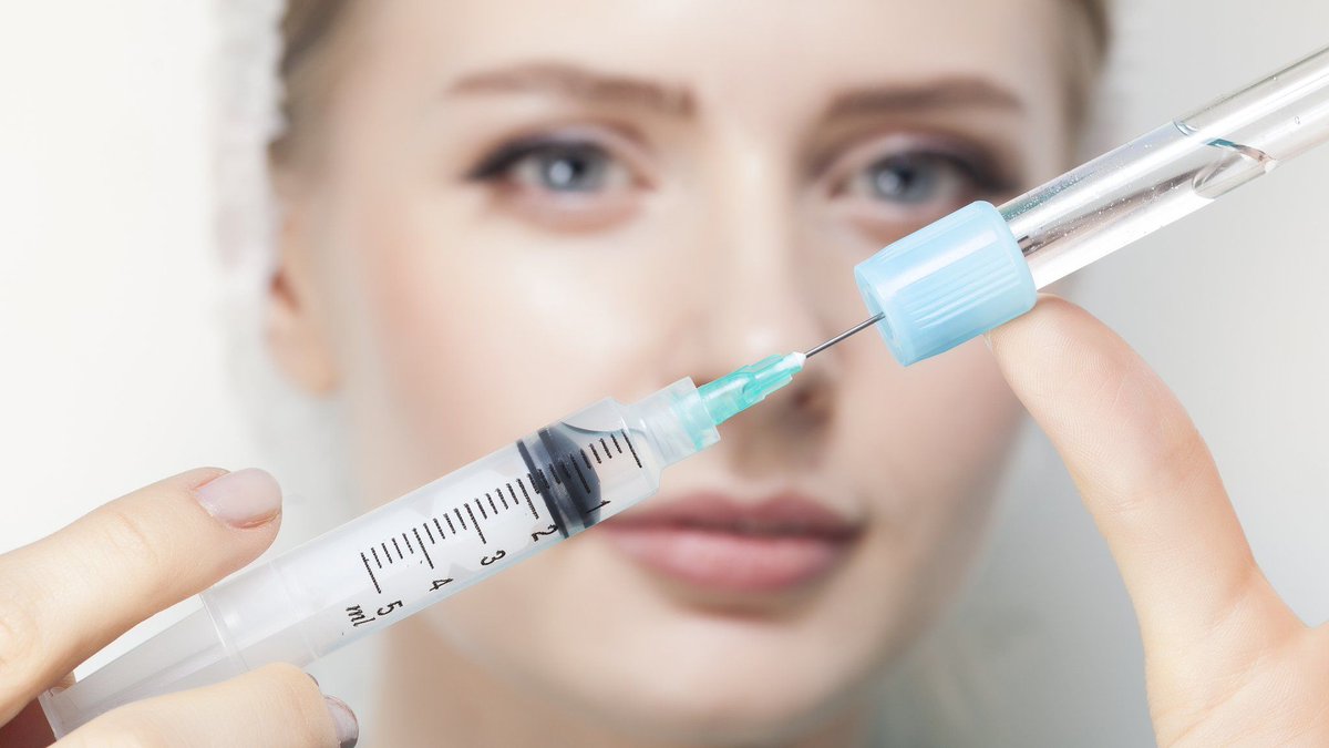 vikkilips's tweet photo. what you can help yourself after covid vaccines https://t.co/Br33CKRYDS https://t.co/Yr0I0LJdtA