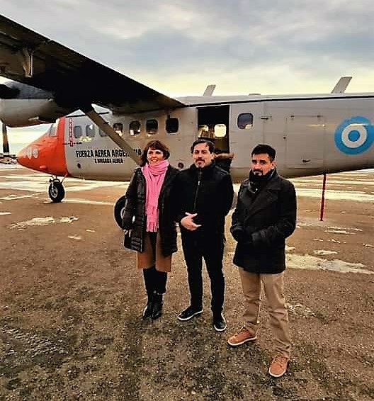 La inauguración de la nueva ruta de LADE, que conectará a #PuertoSantaCruz, #RíoGallegos y #ElCalafate, es el resultado de un fuerte trabajo articulado, entre el Gobierno de Santa Cruz, los Organismos aeronáuticos y los Municipios involucrados.
Más info 👉 bit.ly/3z0wou6
