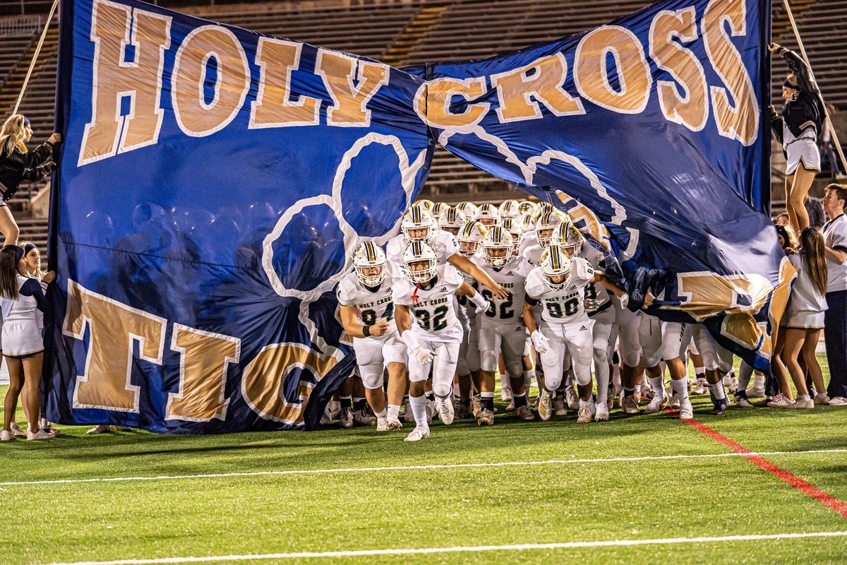 HolyCrossTiger's tweet photo. The Holy Cross Football team is ready for the 2022 season. Head football coach Nick Saltaformaggio talks with Crescent City Sports about the upcoming season. 
https://t.co/HhVcvBjrIm
#WeAreHC https://t.co/8pzhxbu12k