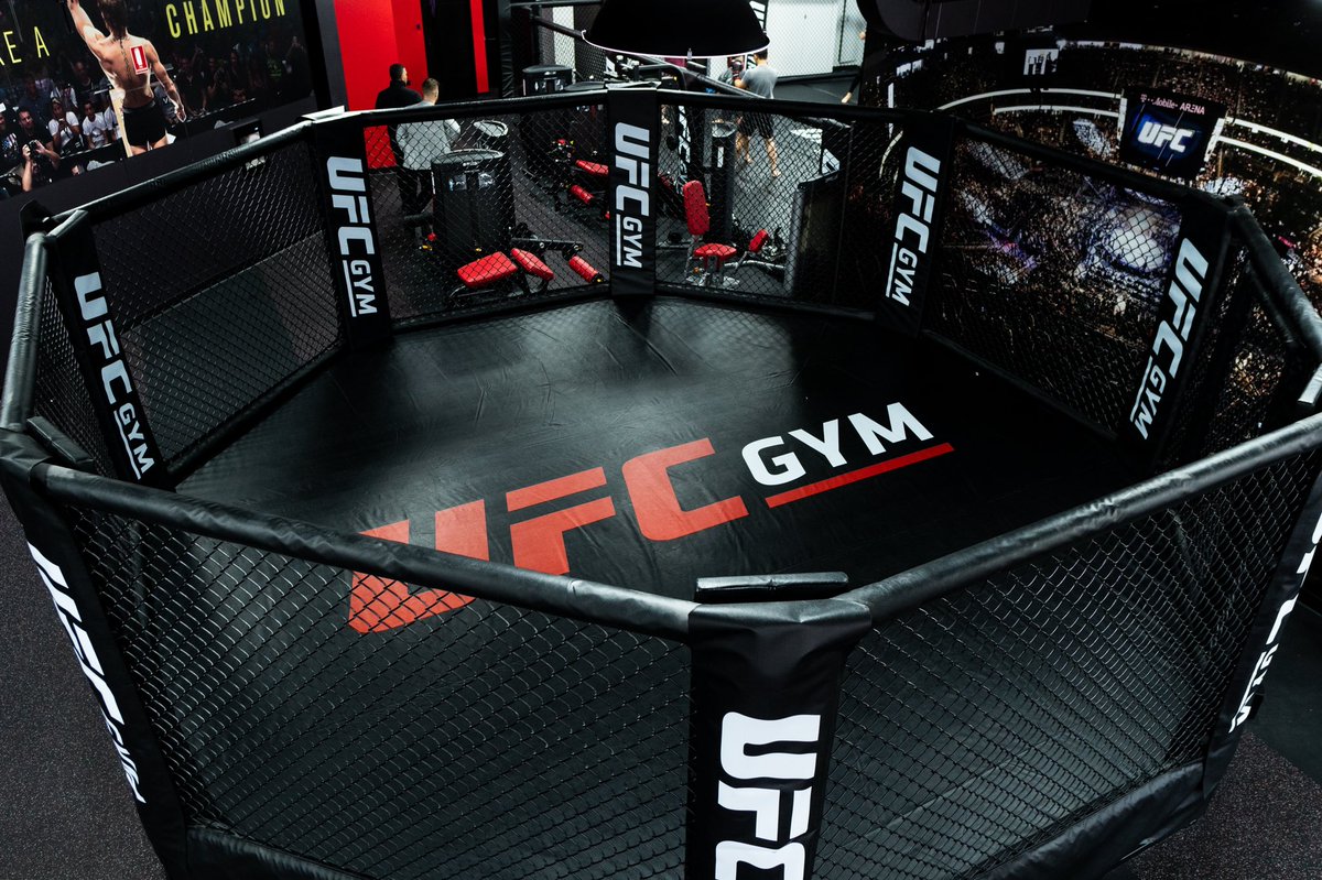 UFC GYM tweet media