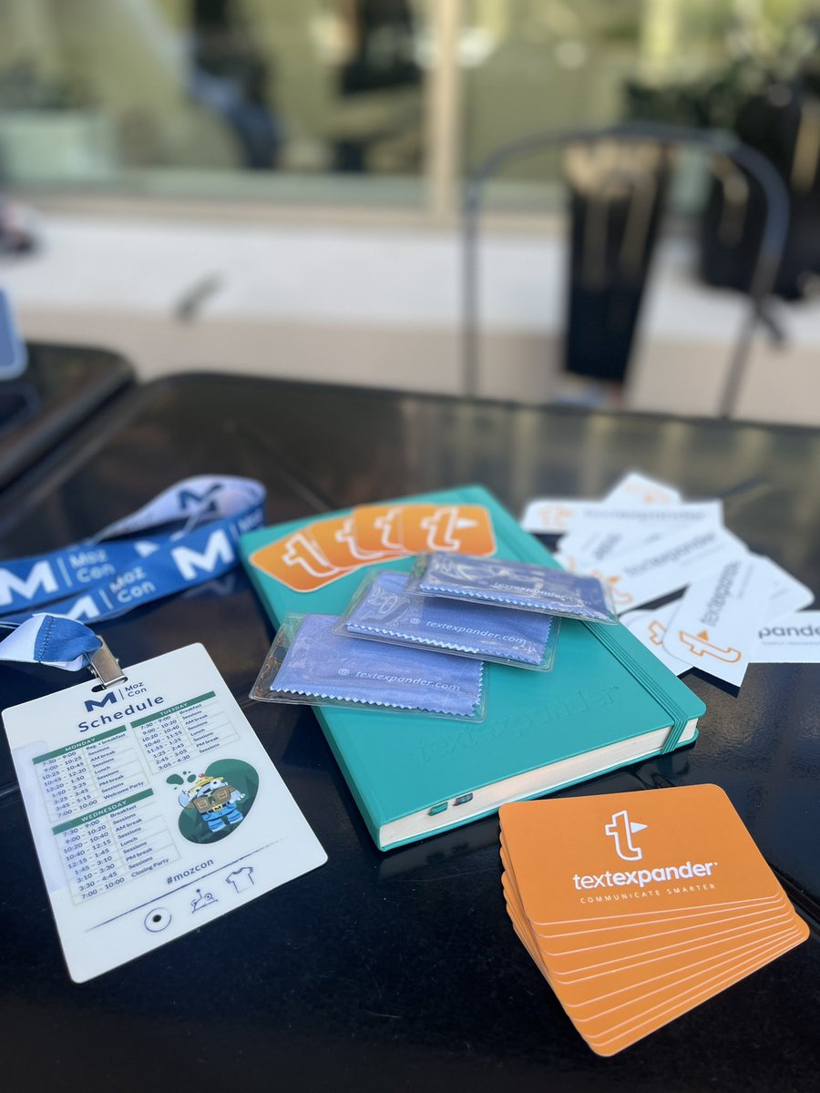 TextExpander's tweet photo. Come find any members of the TextExpander team at #MozCon - we love meeting new people, and have some #TextExpander swag for all our new friends @Moz https://t.co/exaq2lxWyD