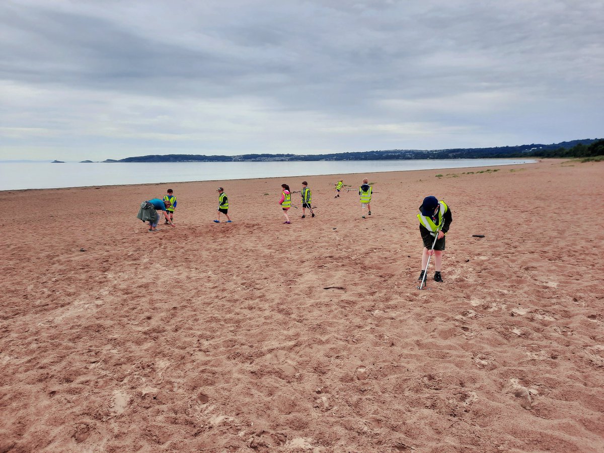 We took our Beavers <a href="/scouts/">Scouts</a> on a mini beach clean with <a href="/sascampaigns/">Surfers Against Sewage</a> <a href="/2minuteHQ/">The 2 Minute Foundation</a> 
What the hell is wrong with people 🤬