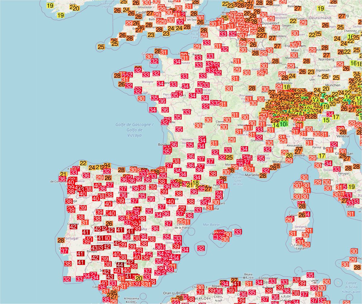 Finalement 38.5°C de maxi à Mont-de-Marsan #Landes ce mardi. Le secteur devrait dépasser 38°C jusqu'au lundi 18 voire mardi 19.
Côté , 43.9°C à Mérida, 43.8°C à Olivenza (Badajoz) et 43.6°C à Cordoue.
Au  , au moins 43°C à Reguengos et 41.6°C à Coimbra. 
Carte @ogimet 