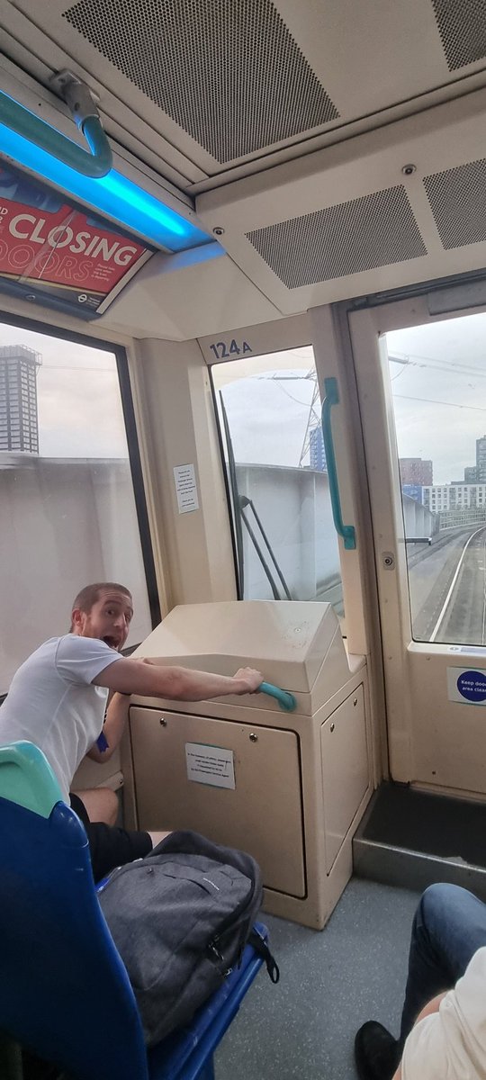 <a href="/BakerClotMaker/">Stephen R. Baker</a> driving us home poster networking session. #ISTH2022 #DLR