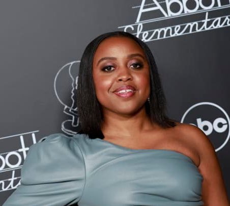 mefeater's tweet photo. Quinta Brunson makes #Emmys history as the first Black woman to earn three same -year nominations in the comedy categories ✨ https://t.co/xIWeOT9FiV