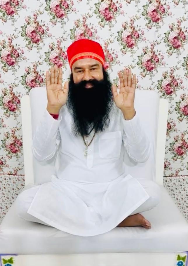 priyasharmaaps's tweet photo. Happy Guru Purnima Satguru ji 😇🙏
जिंदगी की हर राह में साथ देने के लिए शुक्रिया आपका। https://t.co/FZBp3DOJjt
