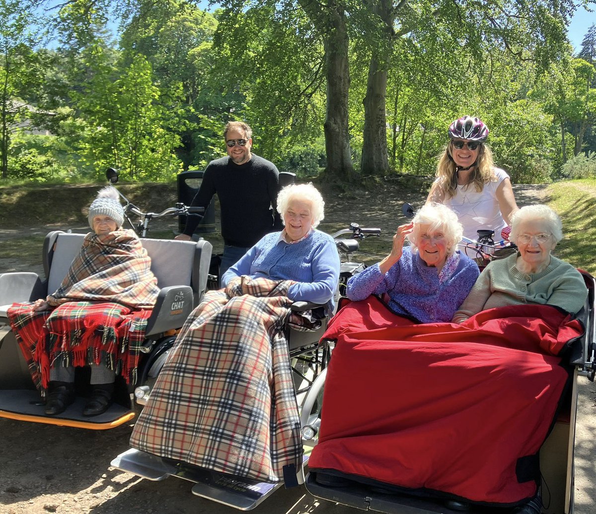 Gillian Russell tweet media