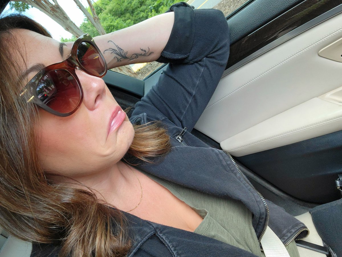 Sarah Katilyn tweet media