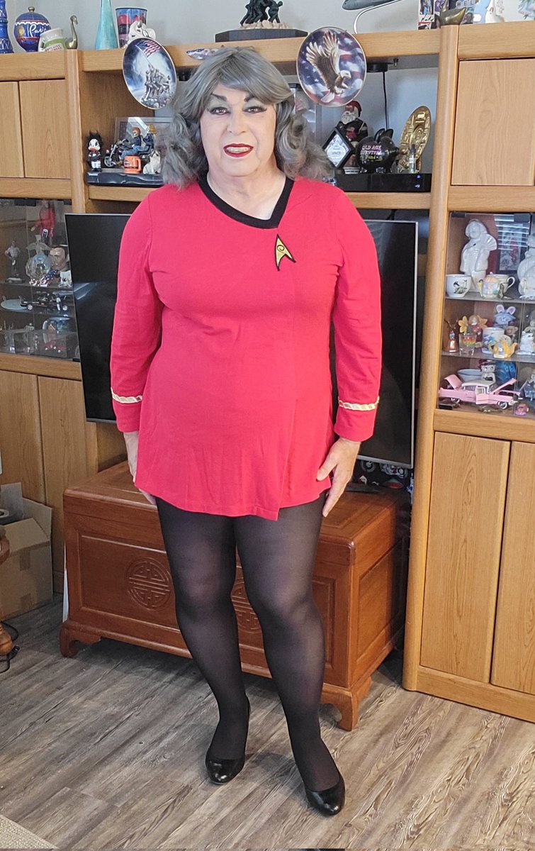 VickieLynn355's tweet photo. Love #crossdressing
It feels great to #crossdress
The best things about being a #crossdresser is the powerful feel of being #feminine to loosen that inner #lessbian want
#M2FCD can make great fun
#TransFeminine lust https://t.co/sZxmH6cXAy