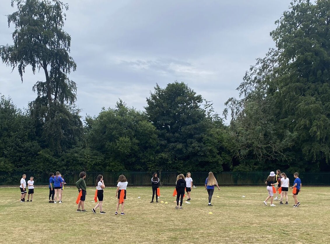 HHSSport's tweet photo. Our Y10 students were outstanding today in delivering sessions in #cricket #football #netball and #rounders to the Y6 students as part of the @HessleHigh transition week. We hope everyone enjoyed the afternoon of sport! #practisemakesperfect #sportleader #proud https://t.co/OB5Ctg2vXY