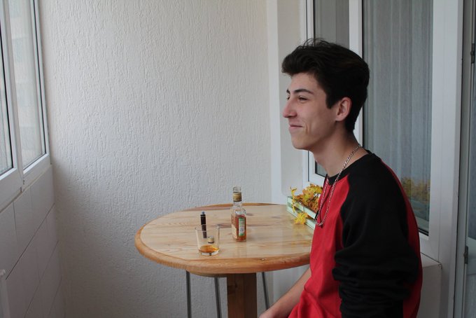 I would like to lie on someone's shoulder now and talk about life, I want to be the best and live a carefree<a href="/tag/%D0%BD%D0%BE%D0%B2%D0%B0%D1%8F%D0%B0%D0%B2%D0%B0%D1%82%D0%B0%D1%80%D0%BA%D0%B0"class="tags"><span>#новаяаватарка</span></a>