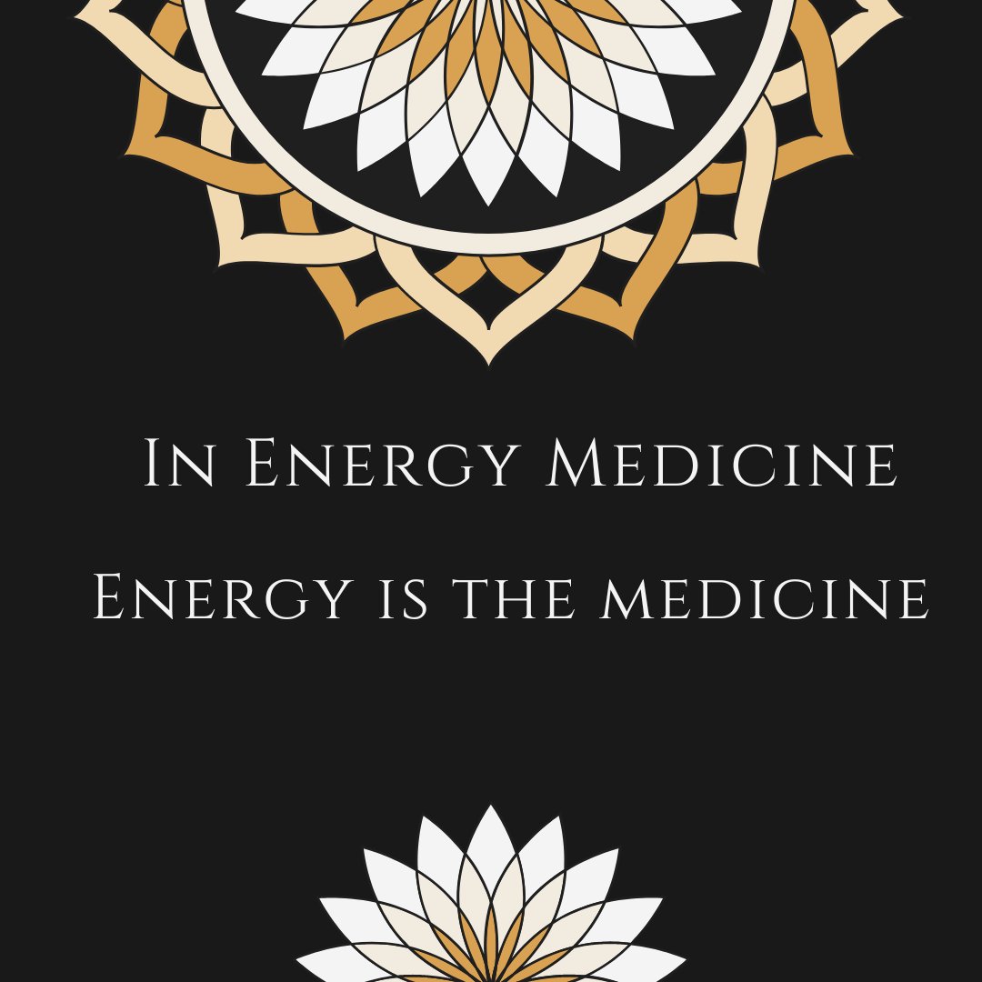 In the energy body there are 72,000 nadis/energy pathways that spring from the 3 fundamental energy pathways in our system. IDA - PINGALA - Sushumna.
The left, the right and the central.
#chackraproject #earthkind #yogalife #yogateacher #yogini #yogainspiration #yogadaily