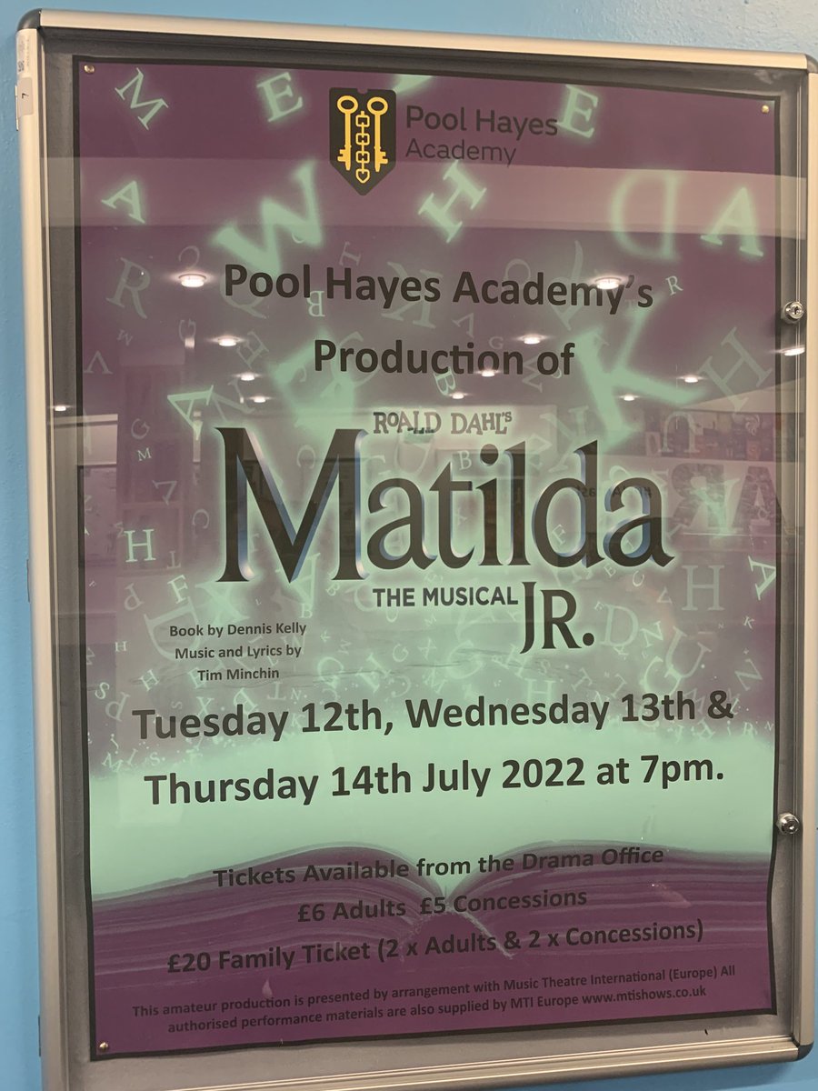 garry_trott's tweet photo. Enjoying an evening being inspired by the talented singing, dancing and acting of Pool Hayes students. Well done to the cast of Matilda, you were awesome! https://t.co/uXKjJjpgmu