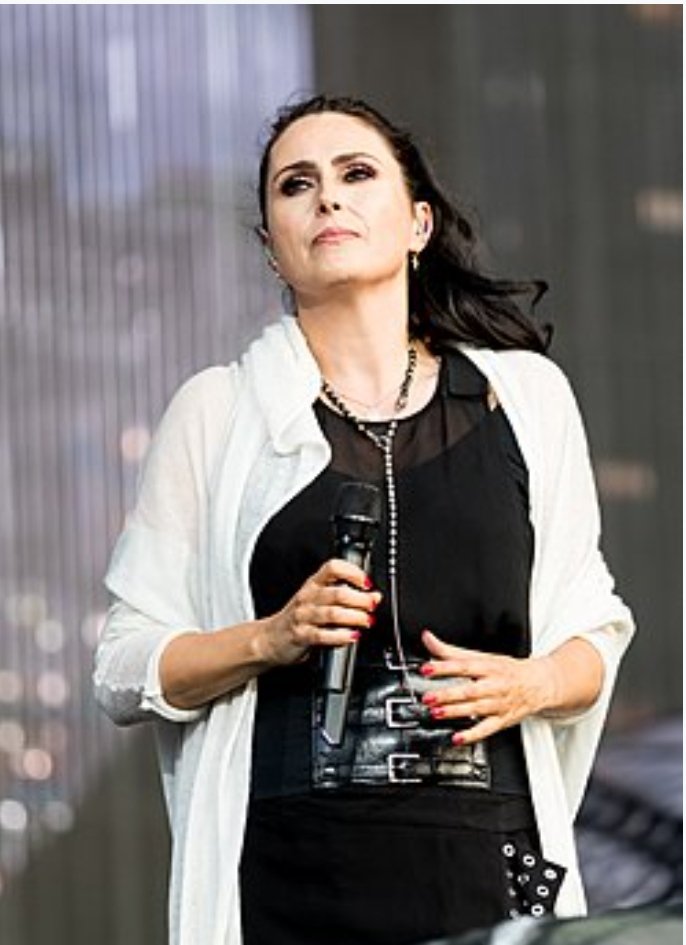 Feliz aniversário Sharon Den Adel 48 anos
Happy birthday Sharon Den Adel 48 years old 