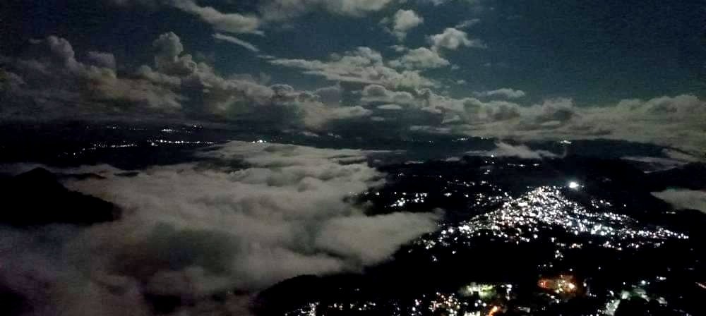 mizoraminsta's tweet photo. Zemabawk, Aizawl night view from Durtlang
.
.
Pic credit ๐ท @jo_brightside
.
.
.
#aizawl #landscape #aizawlnightscene #night #zan #aizawlnightview #aizawlnightscene #nightview #nightsky #cityscape #city #hillyplace #hillcity #mizoram #mizoraminsta #northeastIndia #zemabawk https://t.co/6X16jH0Gtx