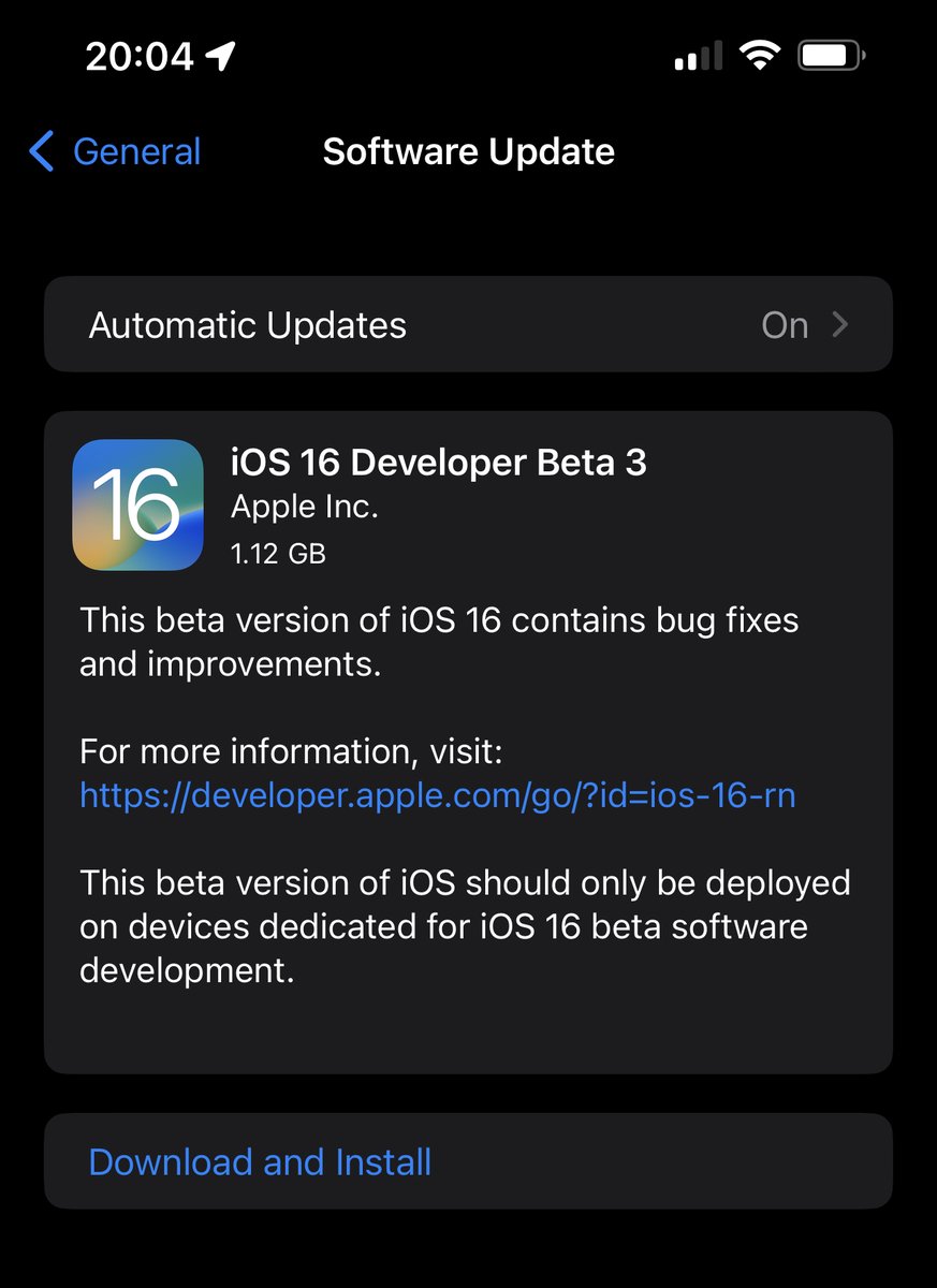 MaxdMerc's tweet image. Again?? 🤔 

This versions smaller in size too. 

iOS 16 Developer beta 3

#iOS16DevBeta3

#Apple #iPhone #iOS