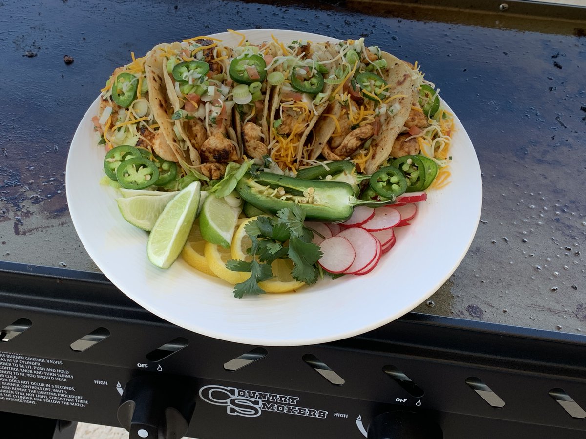 CountrySmokers's tweet photo. Griddle + Tacos = 😋

It’s. Just. That. Simple.

Discover more: https://t.co/HBEawewXu4
-----
#CountrySmokers #TacoTuesday #Griddle https://t.co/pHzs92hFKc