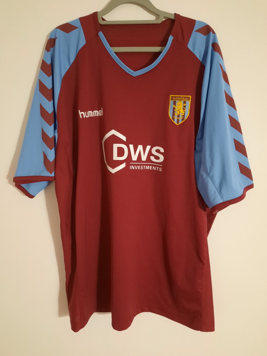 Sharon Zoomer tweet media