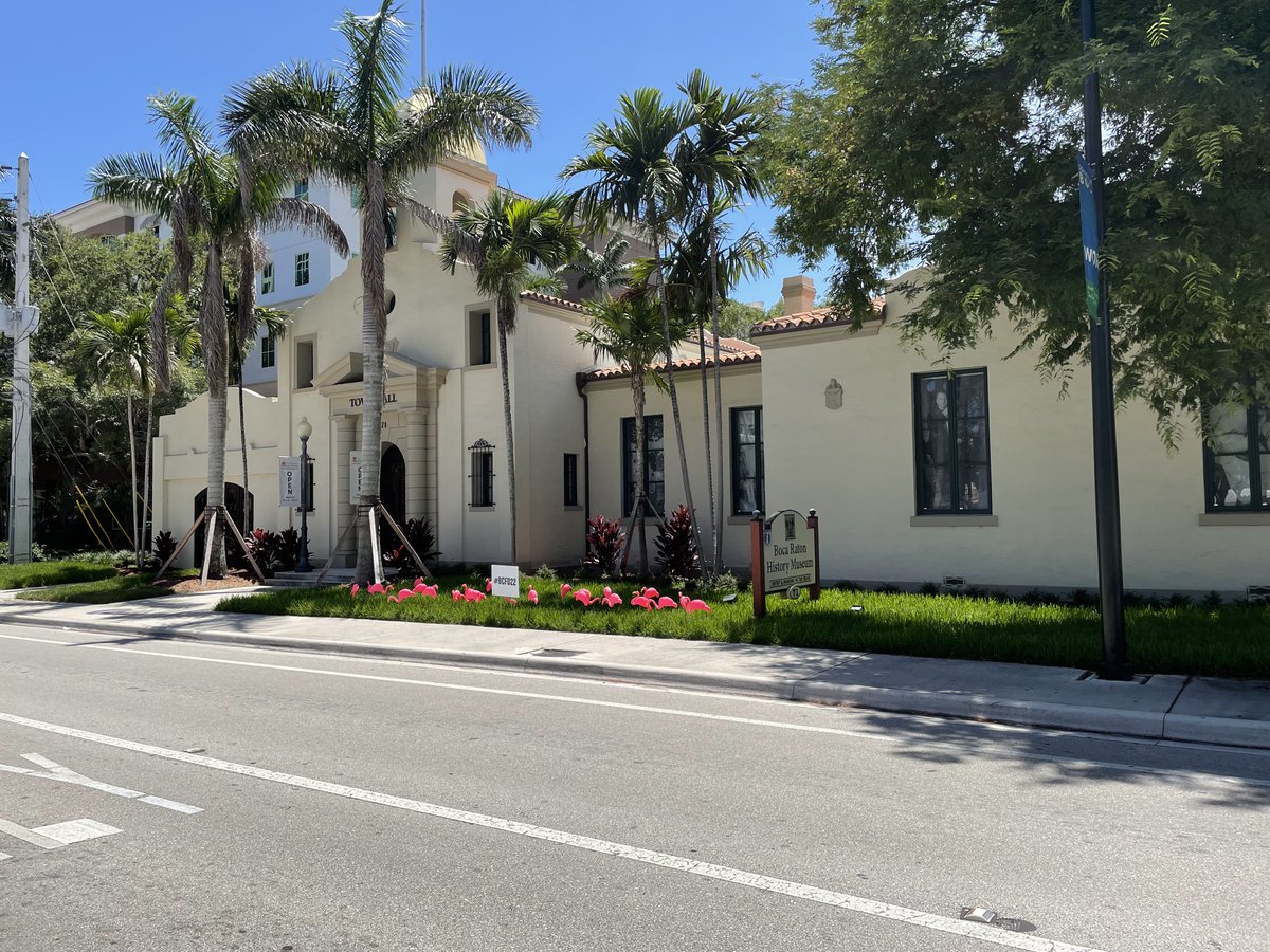 BocaHistory's tweet photo. A flock of flamingos have landed in front of the museum today! Be sure to check out all the events going on during @bocachamber Festival Days 2022 including how we are participating!
#TheSchmidtMuseum #BocaHistory50th #MakingHistoryBoca #BCFD22 https://t.co/zN9MPTzcNA