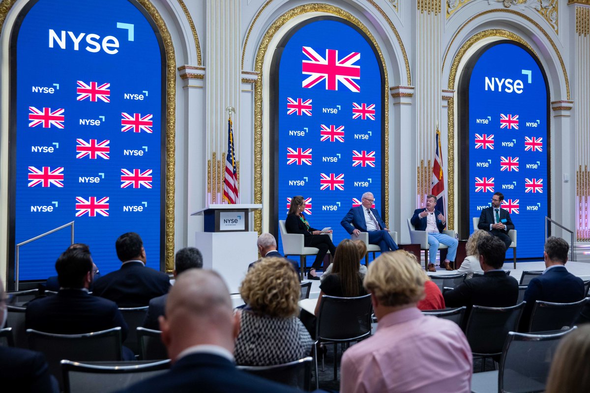 NYSE's tweet photo. The NYSE proudly served as home to the Global Investment Futures Summit, which outlined the UK’s future as a global financial center. 🇬🇧 Yesterday's gathering of UK policy officials and distinguished guests marked the first time this event was held in the US #ICEMakeTheConnection https://t.co/b5aJXfIA8C