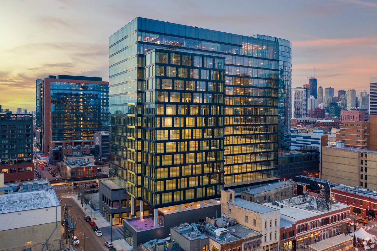 SedRicKCZ's tweet photo. 167 Green Street is beautiful office building in Chicago ❤️🇺🇸

#sharry #sharrytech #PropTech #applewallet https://t.co/zHgJoK8el8