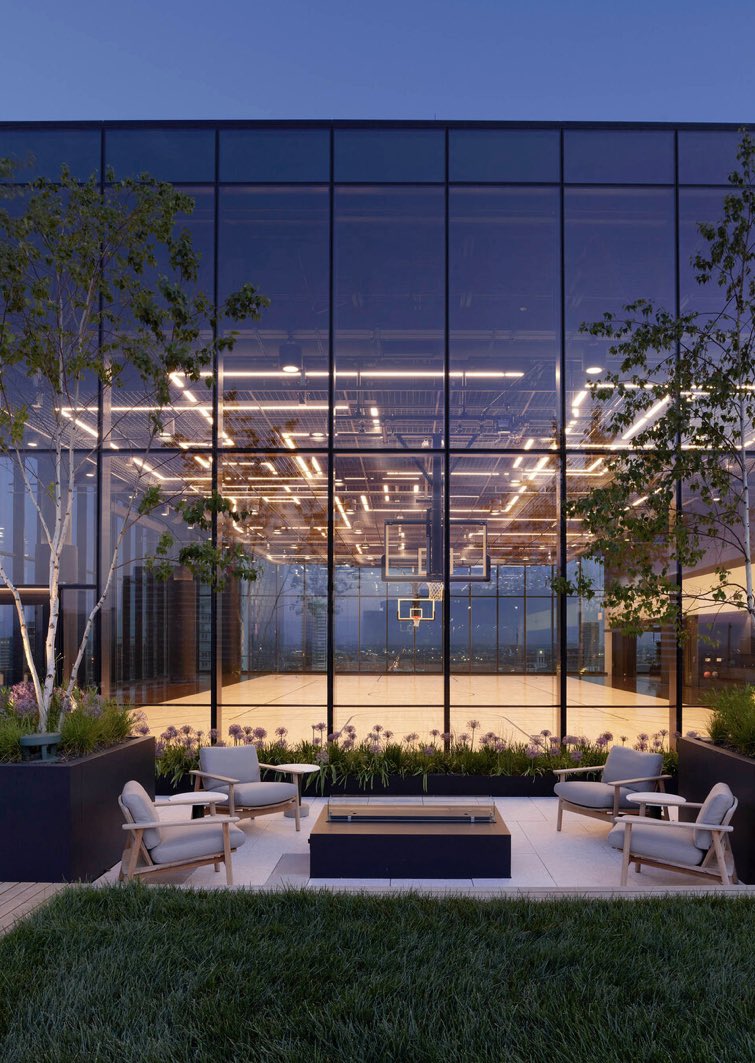SedRicKCZ's tweet photo. 167 Green Street is beautiful office building in Chicago ❤️🇺🇸

#sharry #sharrytech #PropTech #applewallet https://t.co/zHgJoK8el8