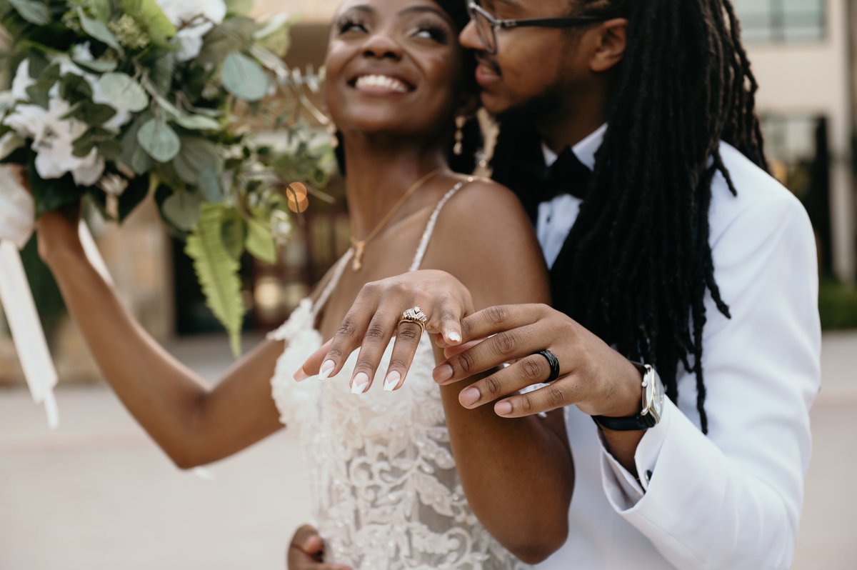 lashaunamonet's tweet photo. And did 😌 6/24/22 🤍🖤
#BlackLove
.
Photos by WNW Photography https://t.co/3d2PmmWZPX