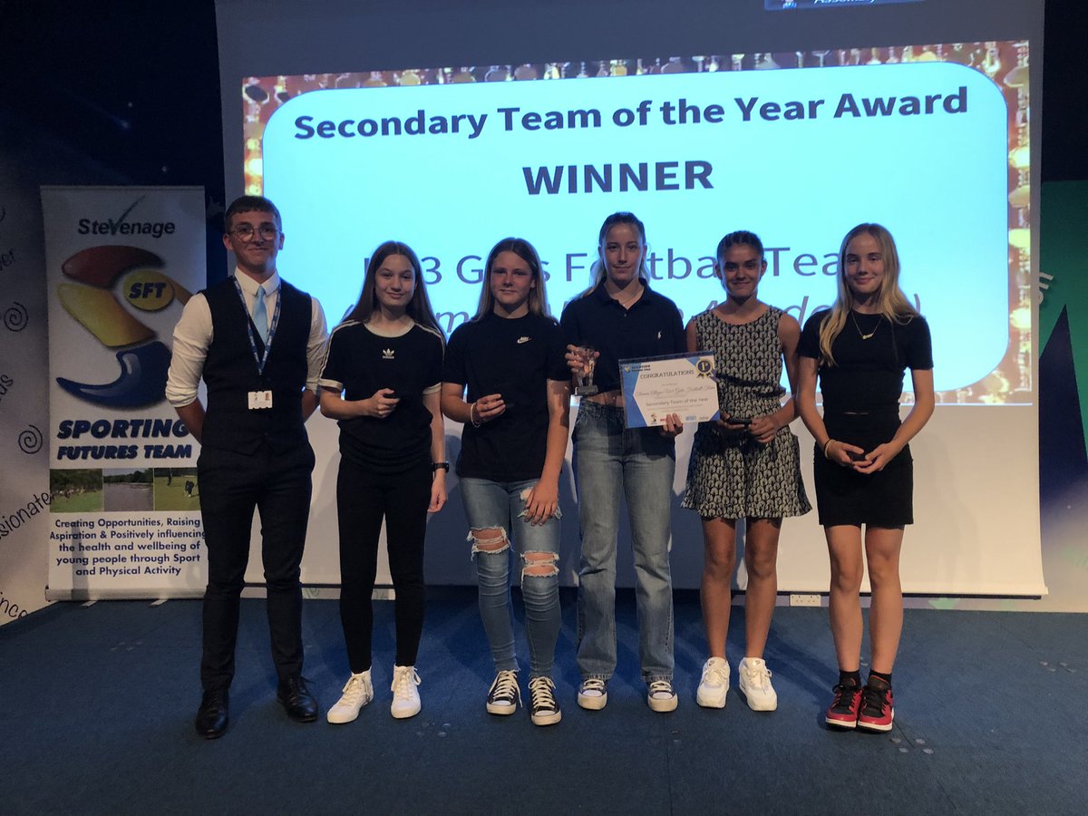 🏵Secondary Team of the Year Award🏆

Highly commended: Year 9 Basketball Team from <a href="/marriottssch/">Marriotts School</a> <a href="/MarriottsPE/">Marriotts School PE</a> 🏀

Winner: U13 Girls Football Team from <a href="/AlleynePe/">Thomas Alleyne PE</a> <a href="/Thomas_Alleynes/">Thomas Alleyne Ac.</a> ⚽️

Fantastic achievements from both teams this year💯👏

#ssftawards22