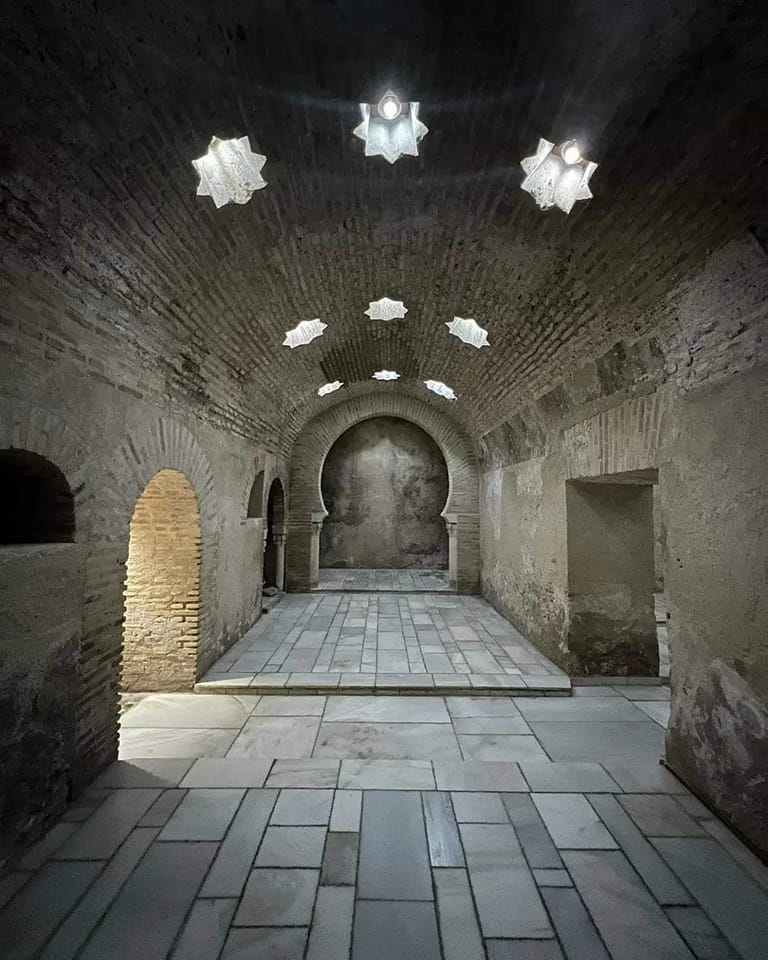 Arturodelp's tweet photo. 🏛️Baños andalusíes de Jaén. Unos de los mejor conservados de la Península Ibérica. Sencillamente espectaculares. Y tan cerca. https://t.co/a3E8kHfsxa