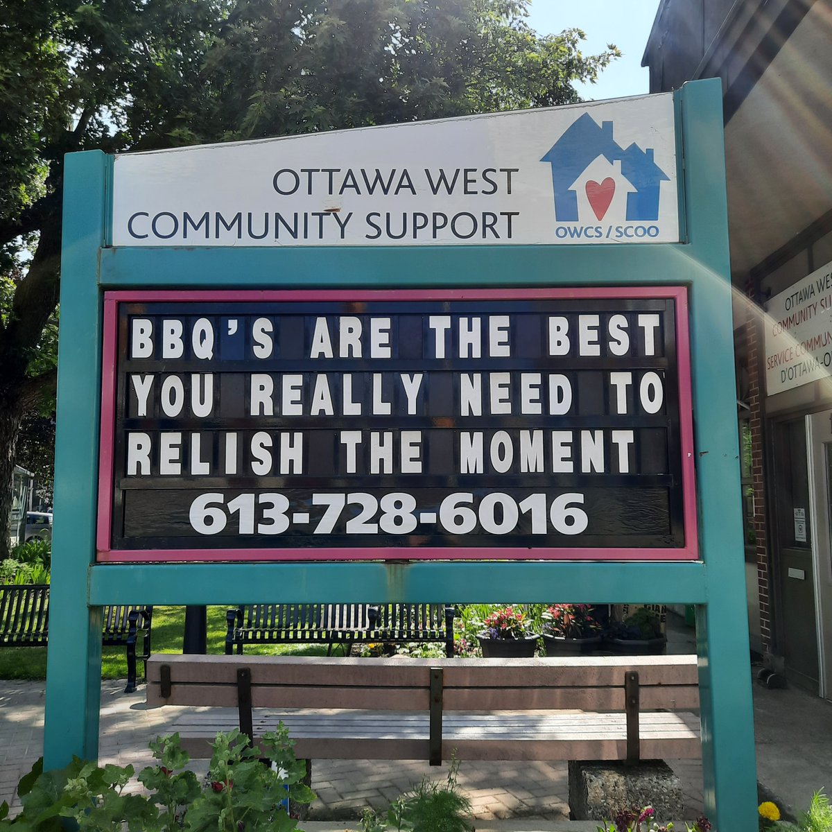 OttawaWestCS's tweet photo. Summer #FunwithPuns continues on this sunny day! #theowcssign #Hintonburg #WellingtonWest https://t.co/5ur1VoQJIp