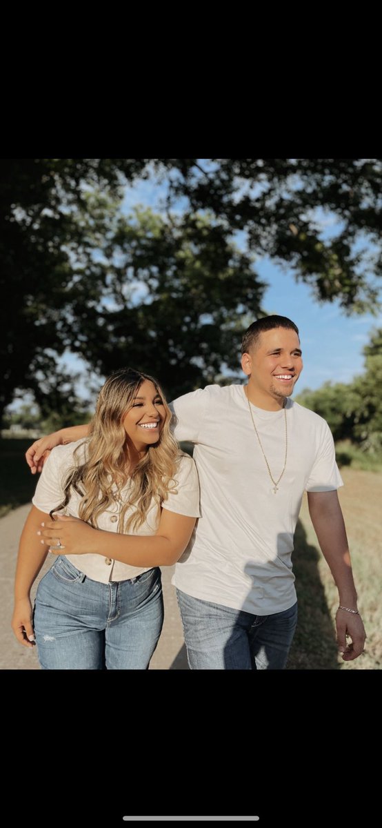 Ash 🖤 tweet media