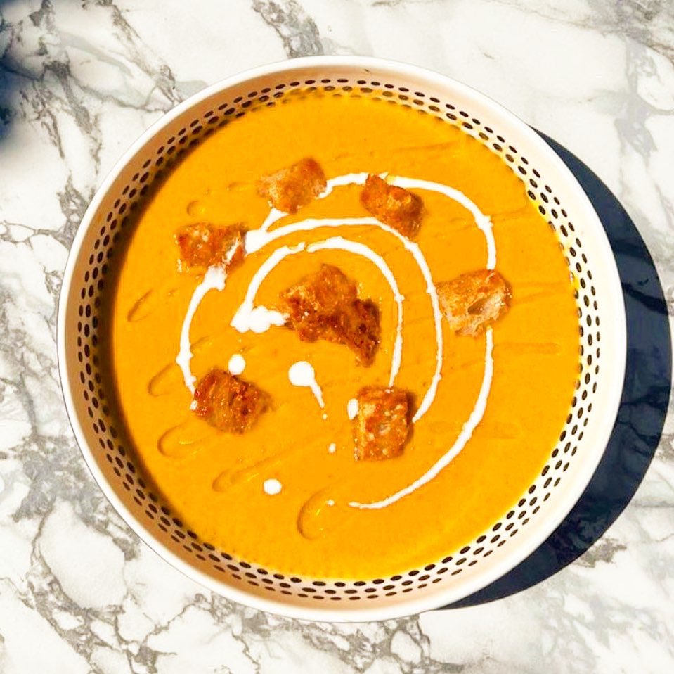 💥NEW💥
We have some gorgeous new dishes on our summer menu that are perfect in this glorious weather like this Gazpacho with smoked paprika croutons 🤩👌🏽🌈👅💦

#newmenu #summermenu #gazpacho #heatwave #london #pub