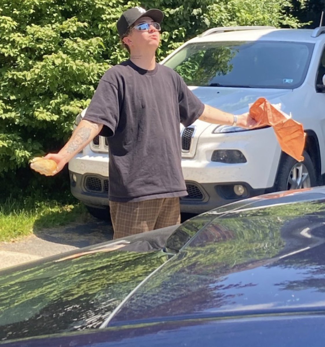 Its_Sierra19's tweet photo. me praising my love for user @jackaverymusic 🥺🤍 https://t.co/Wvf4QAhOpb