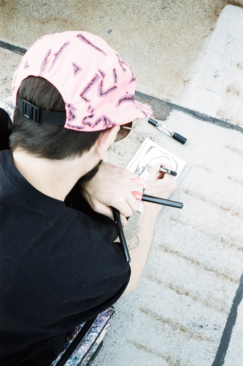 struglord_'s tweet photo. @EfdotStudio Go Skate Day session and NFTNYC open studio meetup 6/21/22 https://t.co/7UWJHVCIWw