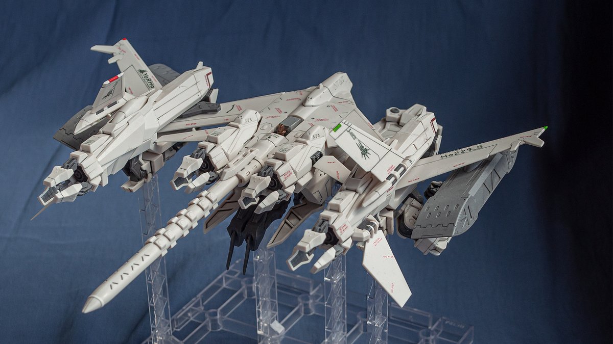 frostyrecon's tweet photo. YoRHa Flight Unit Ho229 from Nier Automata
Had build more than half year ago but only now have done photos with it
#NieRAutomata #YoRHa #FlightUnit #modelkit #plastikmodel https://t.co/A3g2RA0Juz