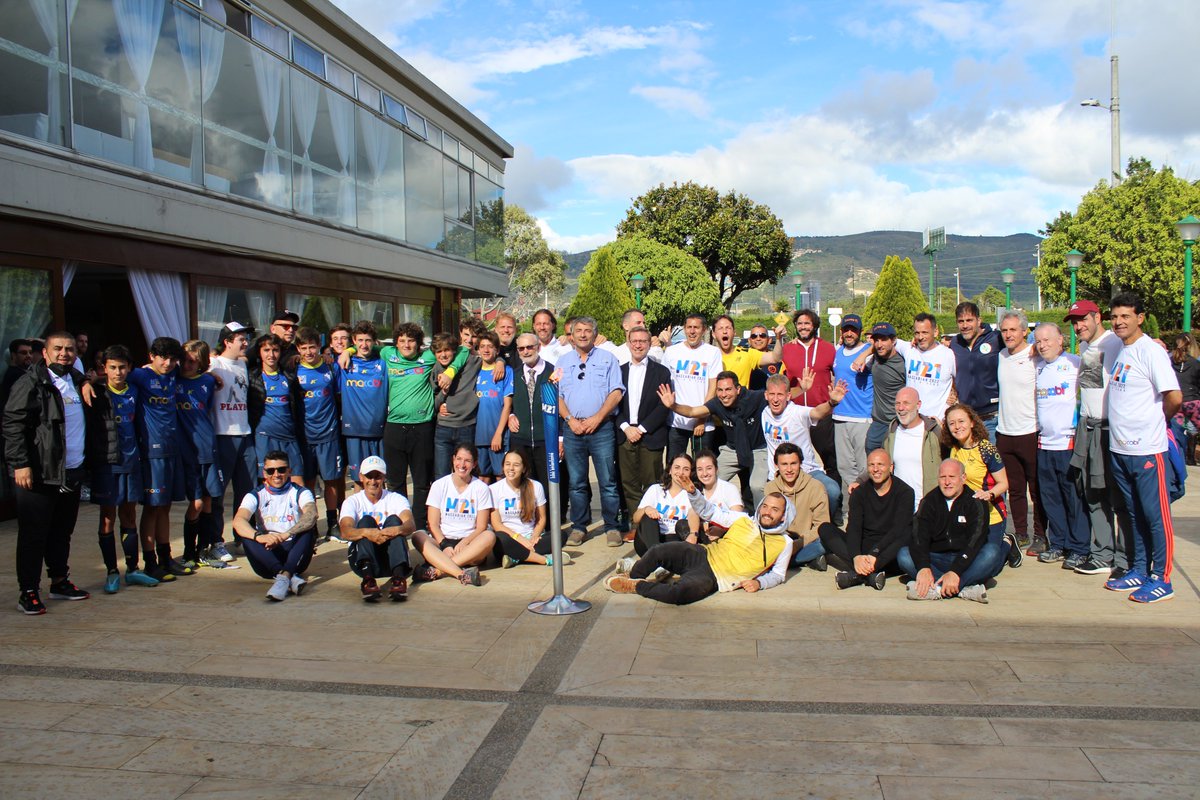 IsraelinCol's tweet photo. Hoy iniciaron las #Macabeadas en Israel🇮🇱, el tercer evento deportivo más grande del mundo🌎.
Colombia🇨🇴 está participando con una delegación de 120 personas, siendo esta la representación más grande del país hasta la fecha.
¡Les enviamos nuestros mejores deseos!
Macabi Col📸 https://t.co/PjhOO4hkJQ